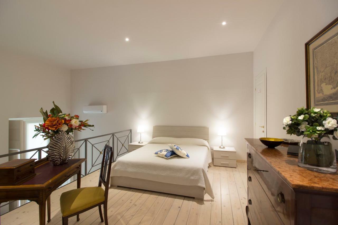 Palazzo D'Auria Aparthotel Neapol Exteriér fotografie