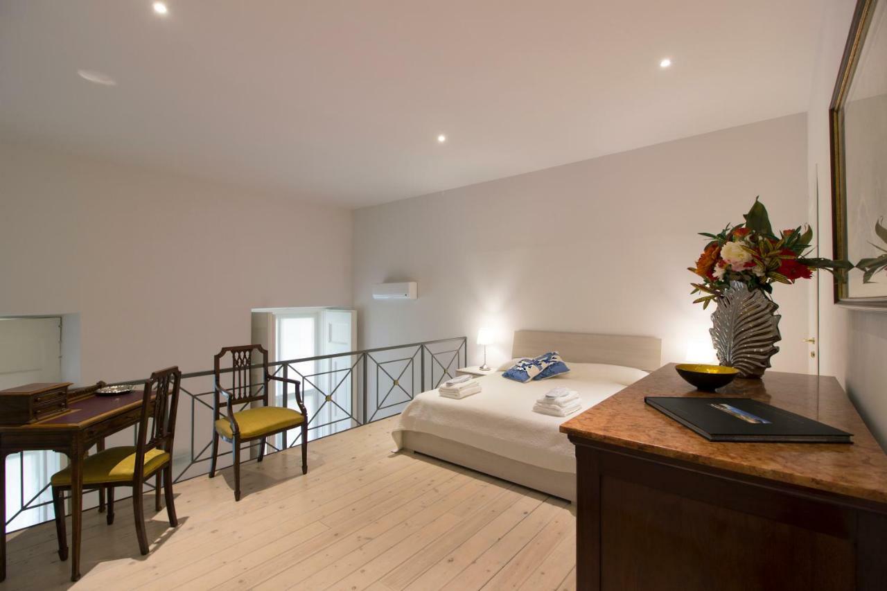 Palazzo D'Auria Aparthotel Neapol Exteriér fotografie